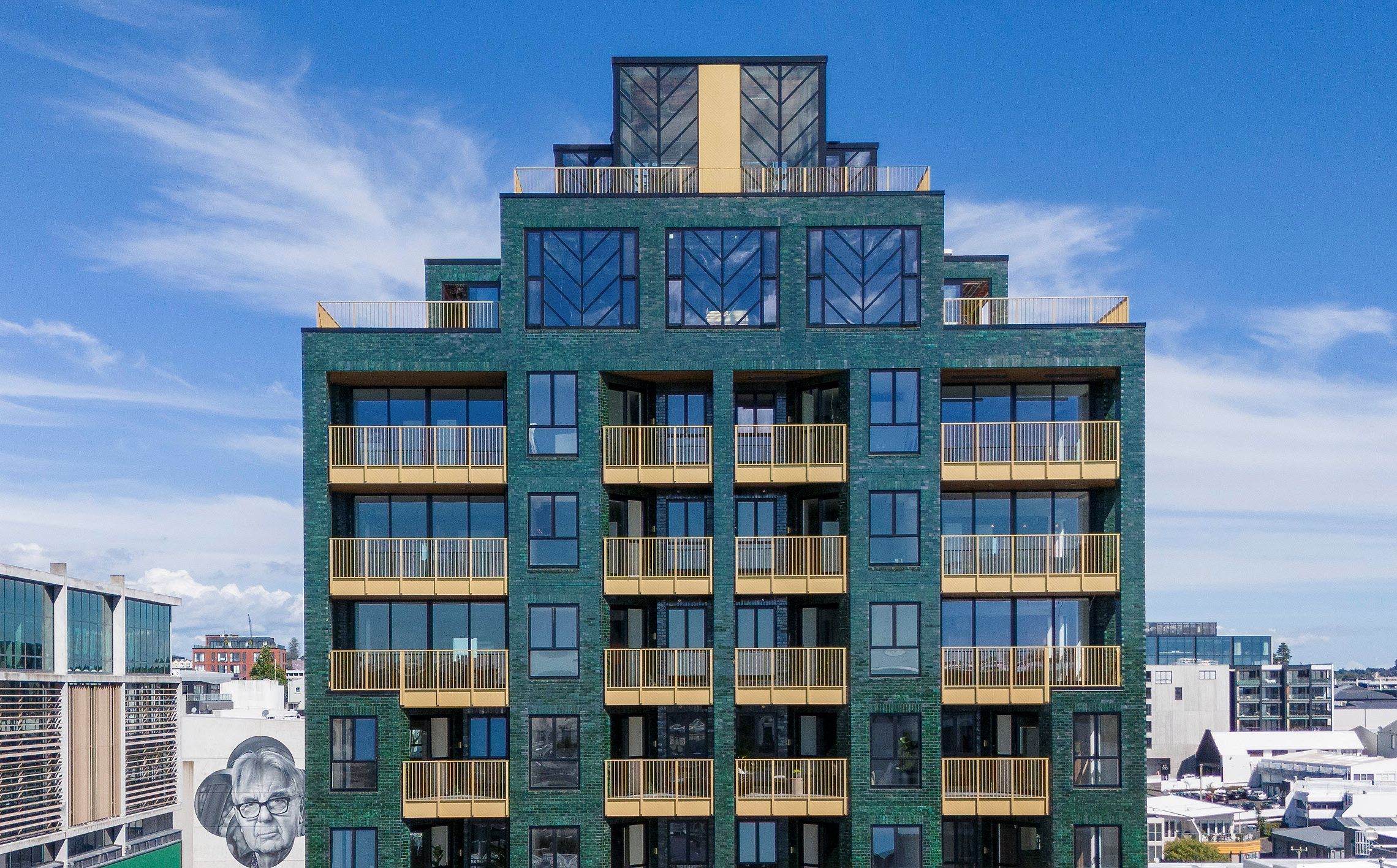 Buy an apartment building with no money clearance